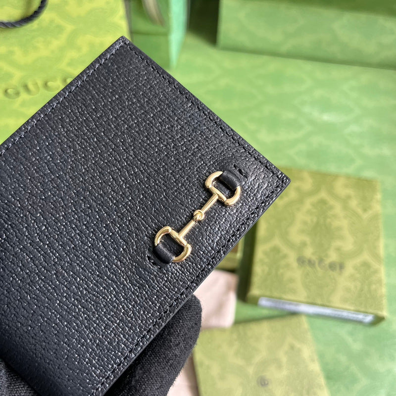 GUI - Luxurious Totes - 129