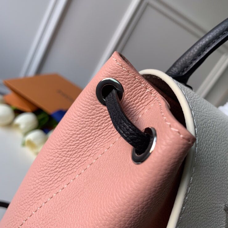 Luxurious Totes - Latest - 2335