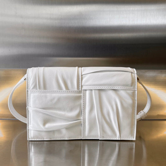 Luxurious-Totes - BV Bags - 657
