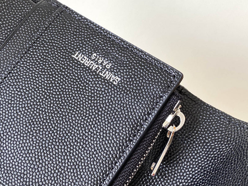 Luxurious Totes - Latest - 7202