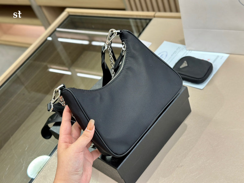 Luxurious Totes - PDA3 Bags - 017