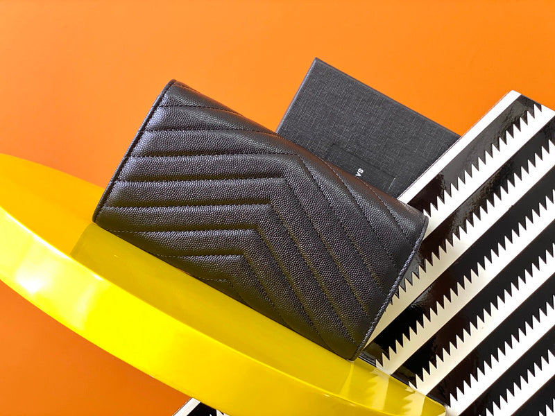 Luxurious Totes - Latest - 7069