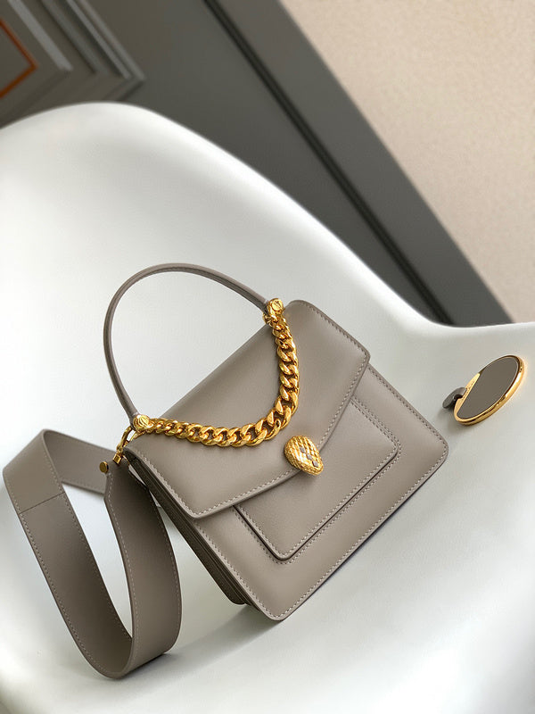Luxurious-Totes - BVLGA Bags - 166