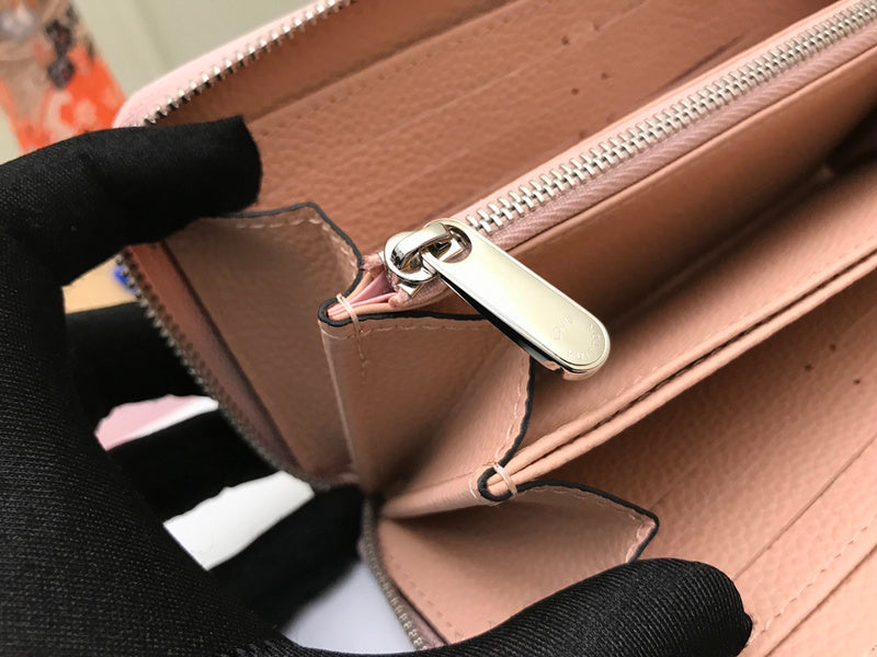 Luxurious Totes - Latest - 588