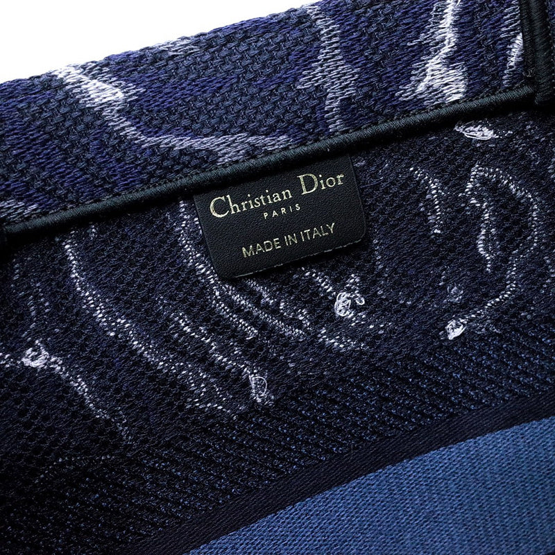 Luxurious Totes - Latest - 6398