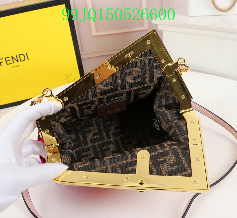GC - Shoulder - 3185