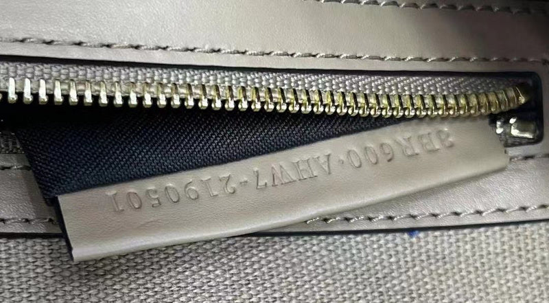 FDI Bags - Luxurious Bags  523