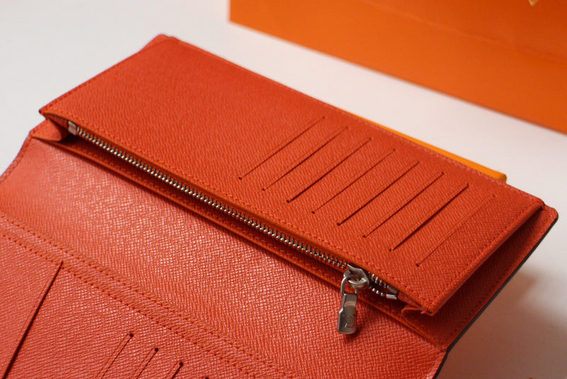 Luxurious Totes - Latest - 912