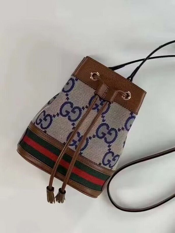 GUI - Luxurious Totes - 113