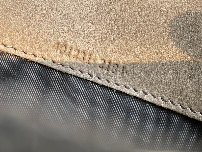 GUI - Luxurious Totes - 721