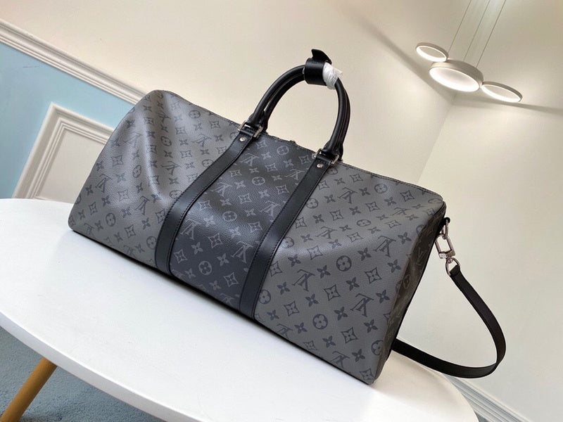 LOV - Luxurious Totes - 1090