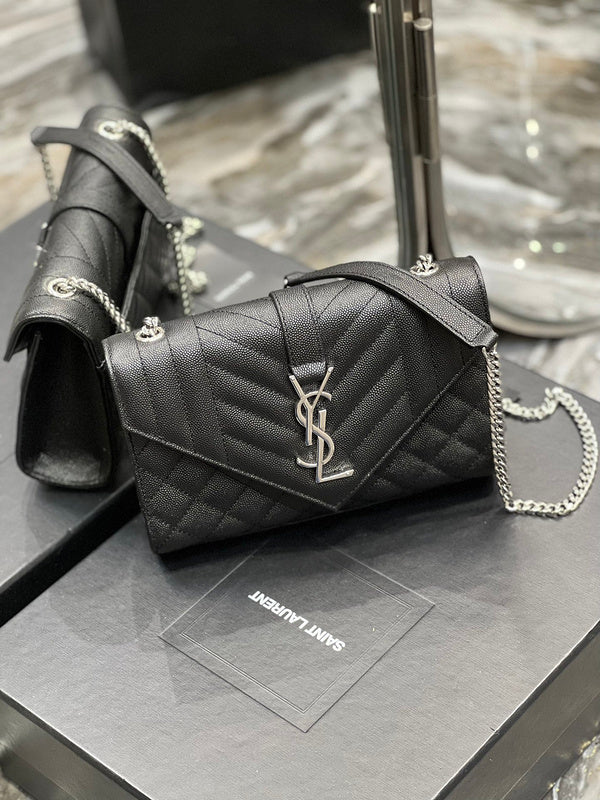 Luxurious Totes - Latest - 8324