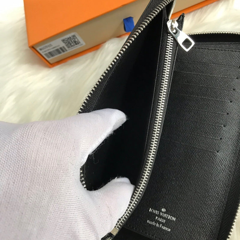 Luxurious Totes - Latest - 940