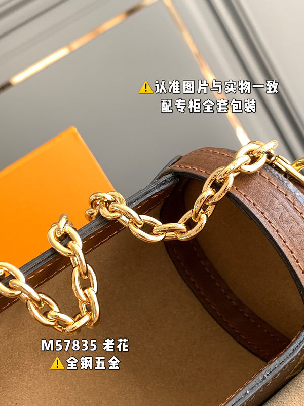 LOV - Luxurious Totes - 277
