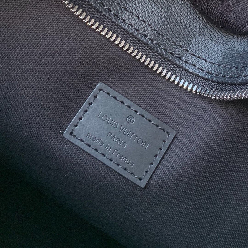 LOV - Luxurious Totes - 2657