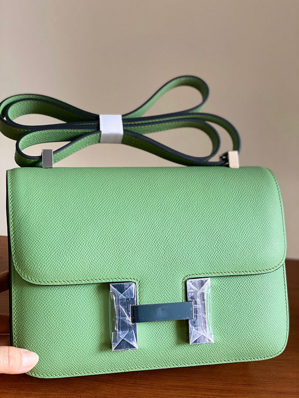 Luxurious Totes - Latest - 6784