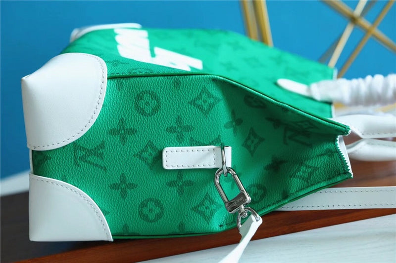 Lux-Totes - LOV Bags - 1334