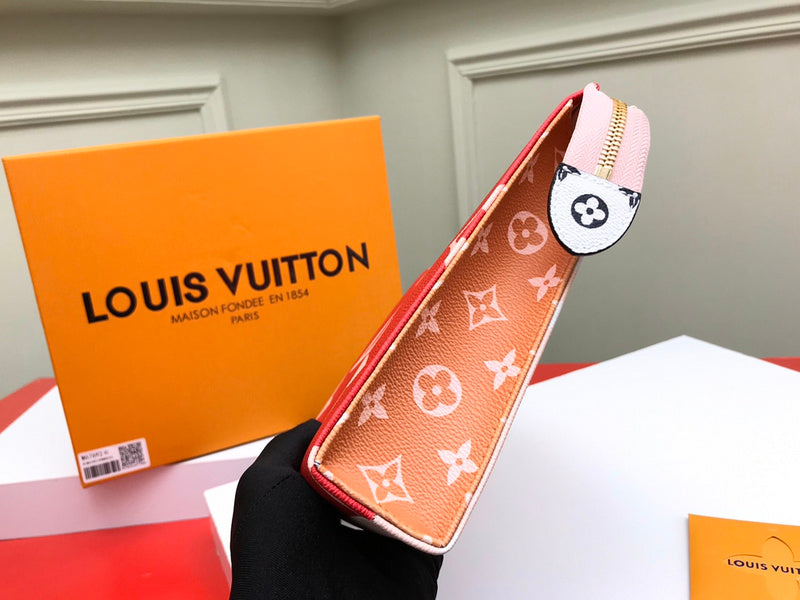 Luxurious Totes - Latest - 724