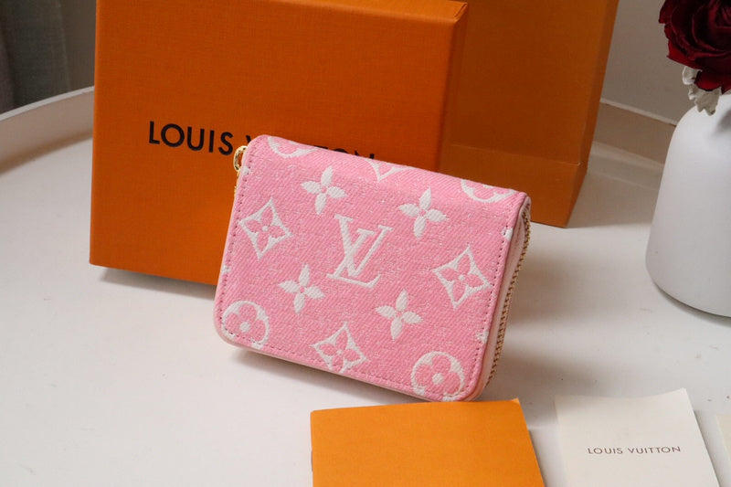 LOV - Luxurious Totes - 1849