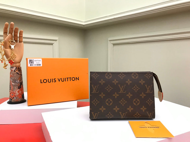 Luxurious Totes - Latest - 817