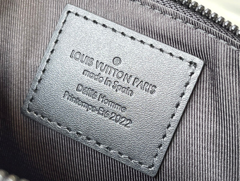 LOV - Luxurious Totes - 1842