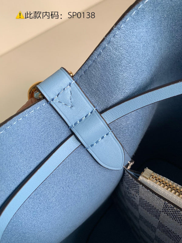 Luxurious Totes - Latest - 9762