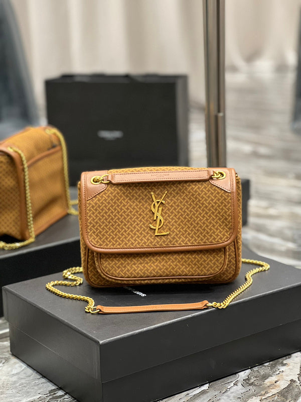 Luxurious Totes - Latest - 8533