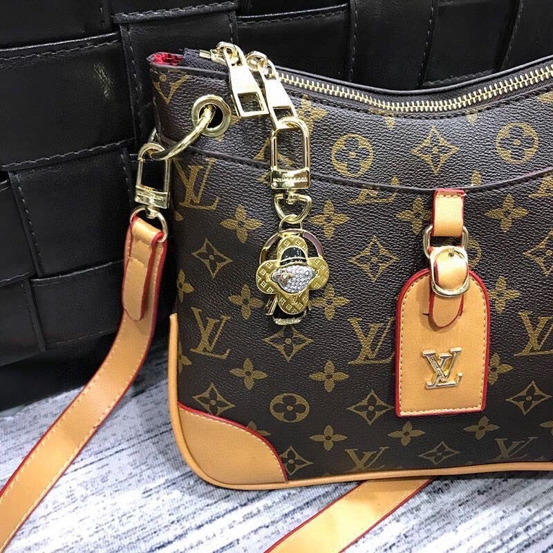Luxurious Totes - Latest - 5107
