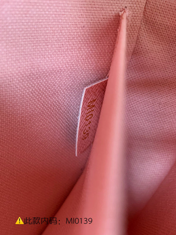 Luxurious Totes - Latest - 3644