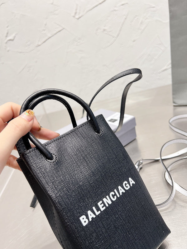 Luxurious Totes - BGA2 Bags - 019