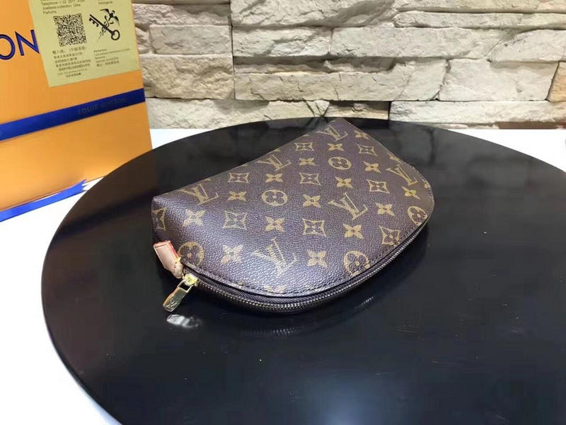 LOV - Luxurious Totes - 2735