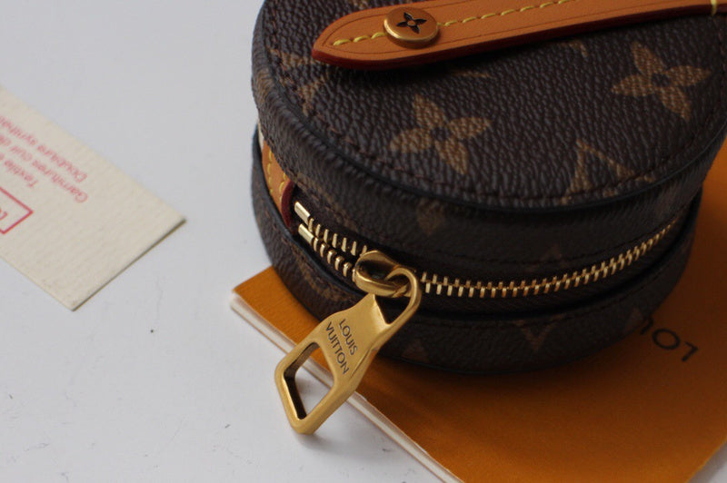 Luxurious Totes - Latest - 870
