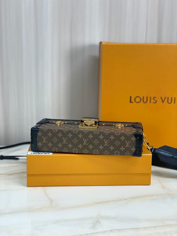 LOV - Luxurious Totes - 1294