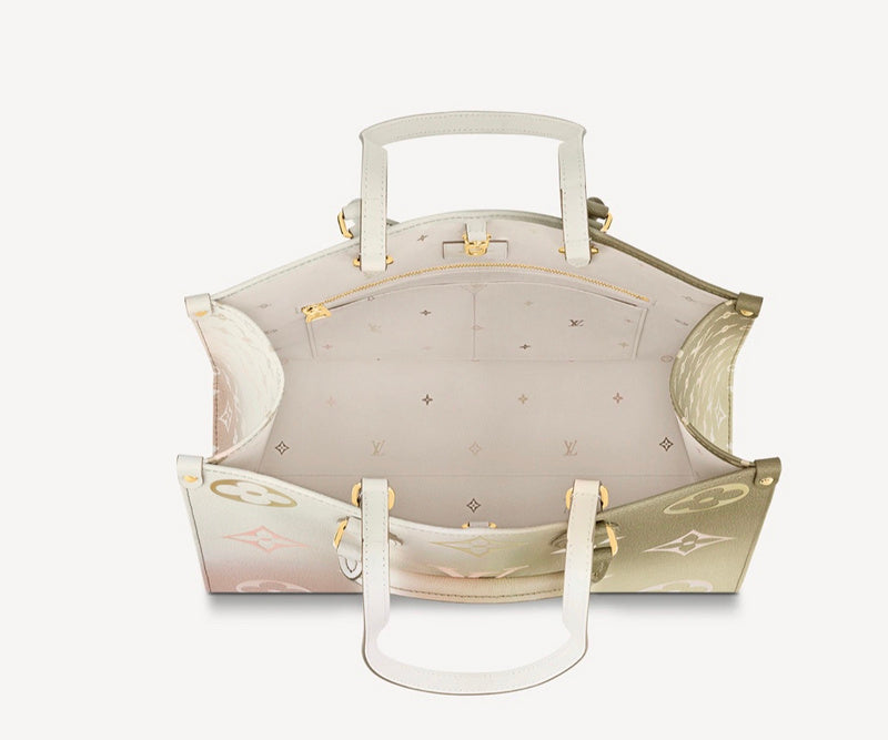 LOV - Luxurious Totes - 1579
