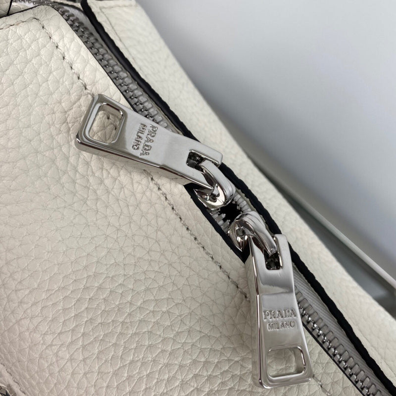 Luxurious Totes - Latest - 4577