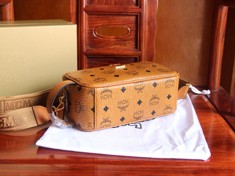 Luxurious Totes - Latest - 7854