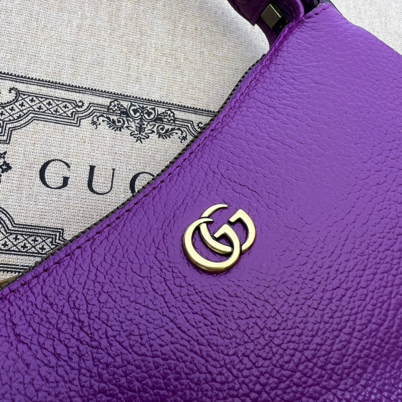 GUI - Luxurious Totes - 030