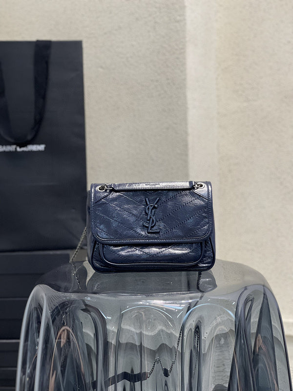 Luxurious Totes - Latest - 8738