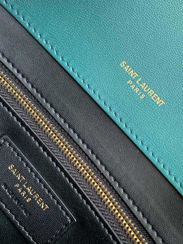 Luxurious Totes - Latest - 8149