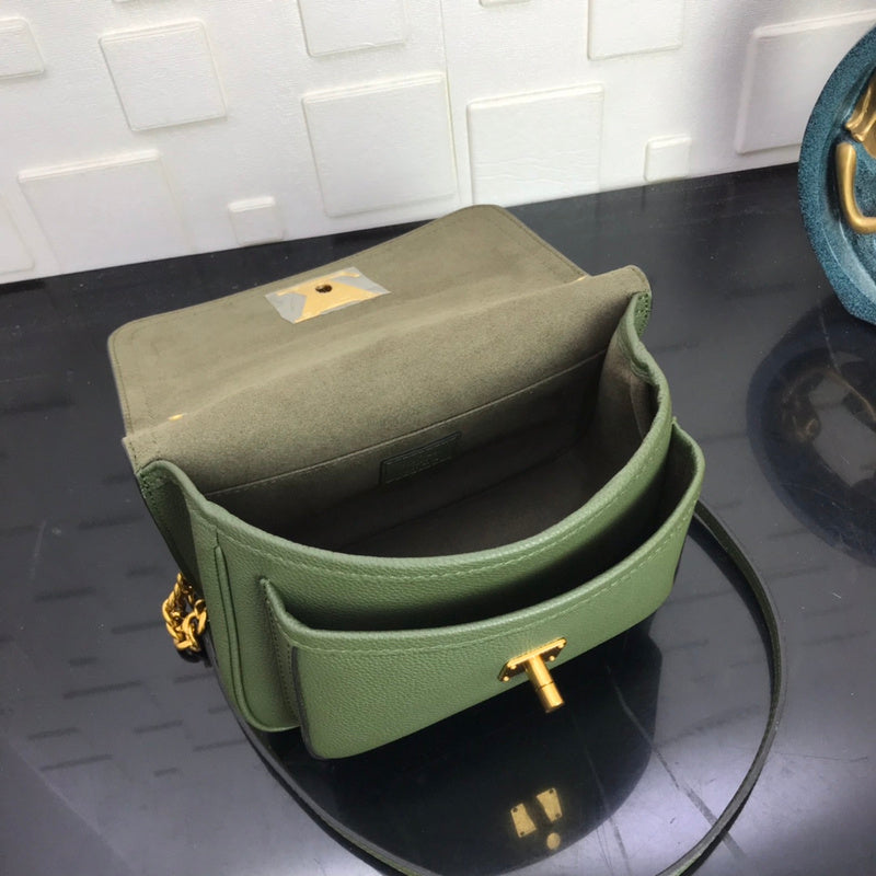 Luxurious Totes - Latest - 1520