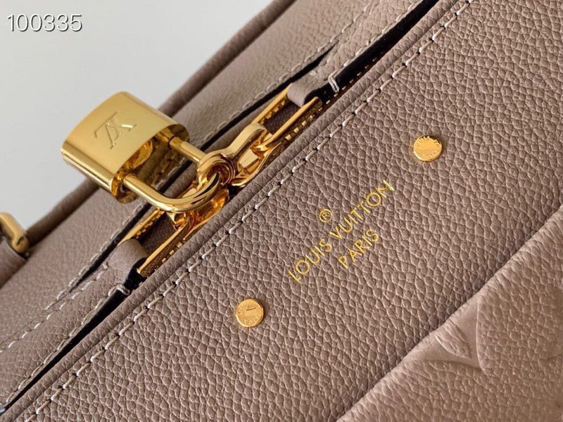 Luxurious Totes - Latest - 9676