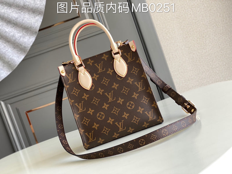 LOV - Luxurious Totes - 1833
