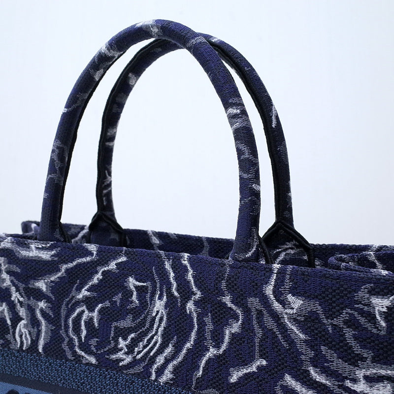 Luxurious Totes - Latest - 6398