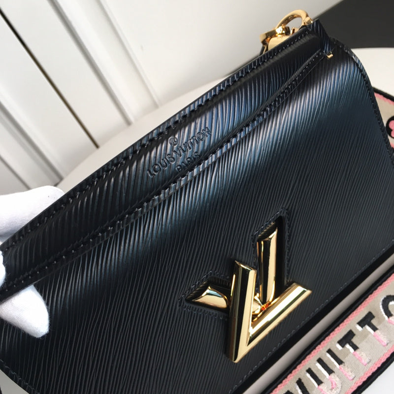 LOV - Luxurious Totes - 1828