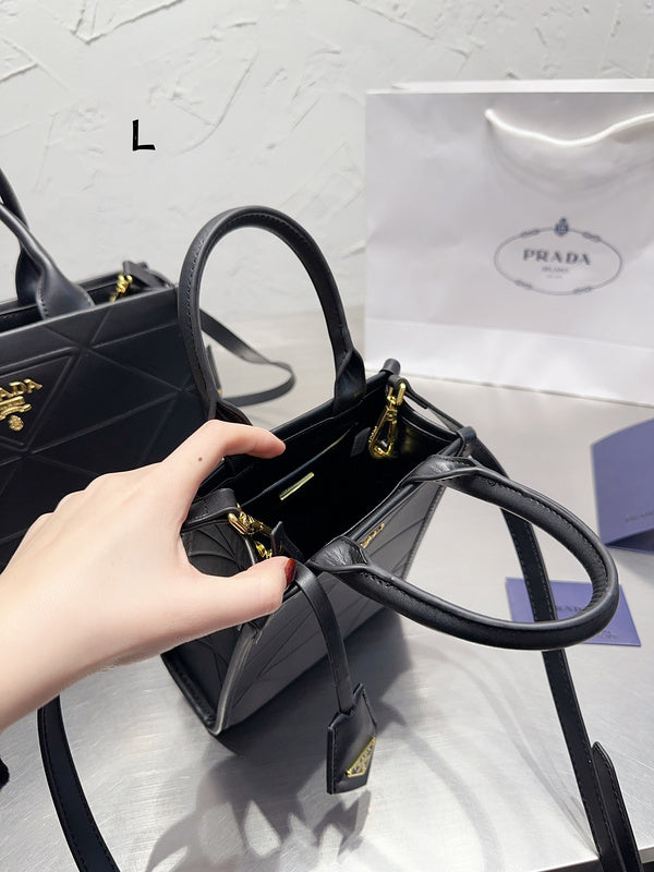Luxurious Totes - PDA3 Bags - 116