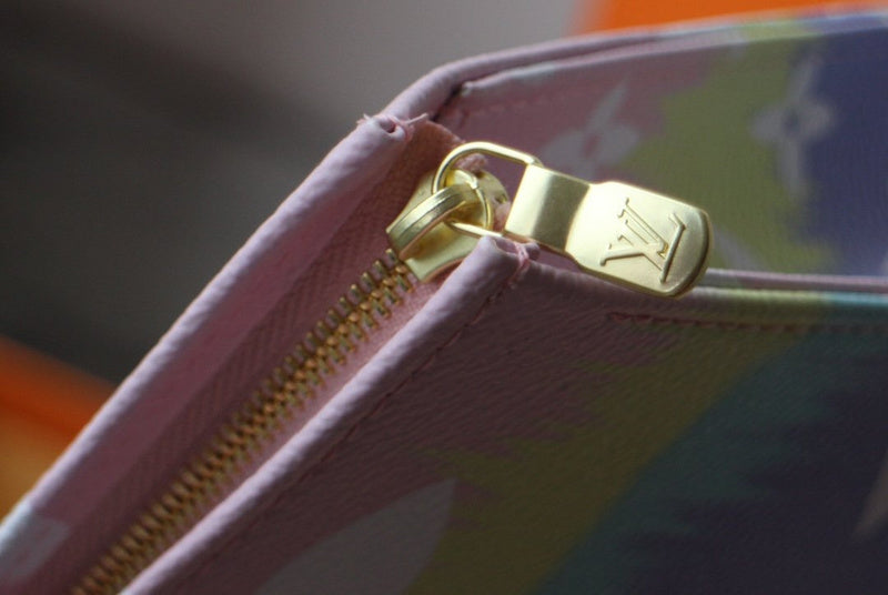 LOV - Luxurious Totes - 420