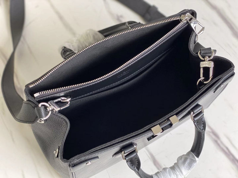 LOV - Luxurious Totes - 2388