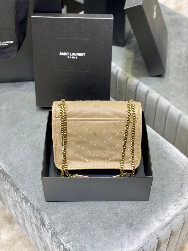 Luxurious Totes - Latest - 8285