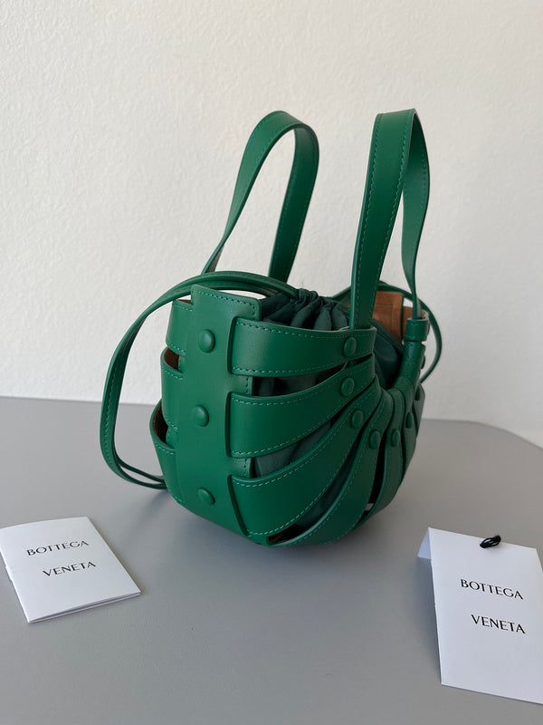 Luxurious Totes - Latest - 7053