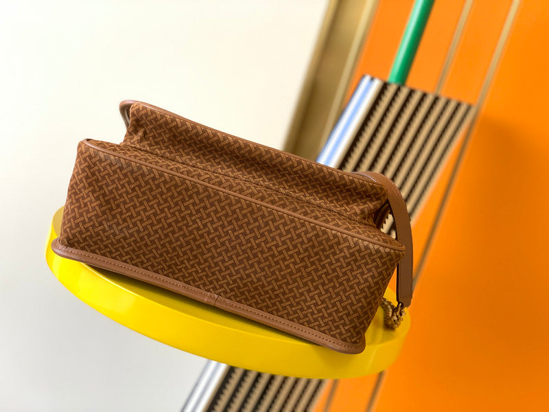 Luxurious Totes - Latest - 8620